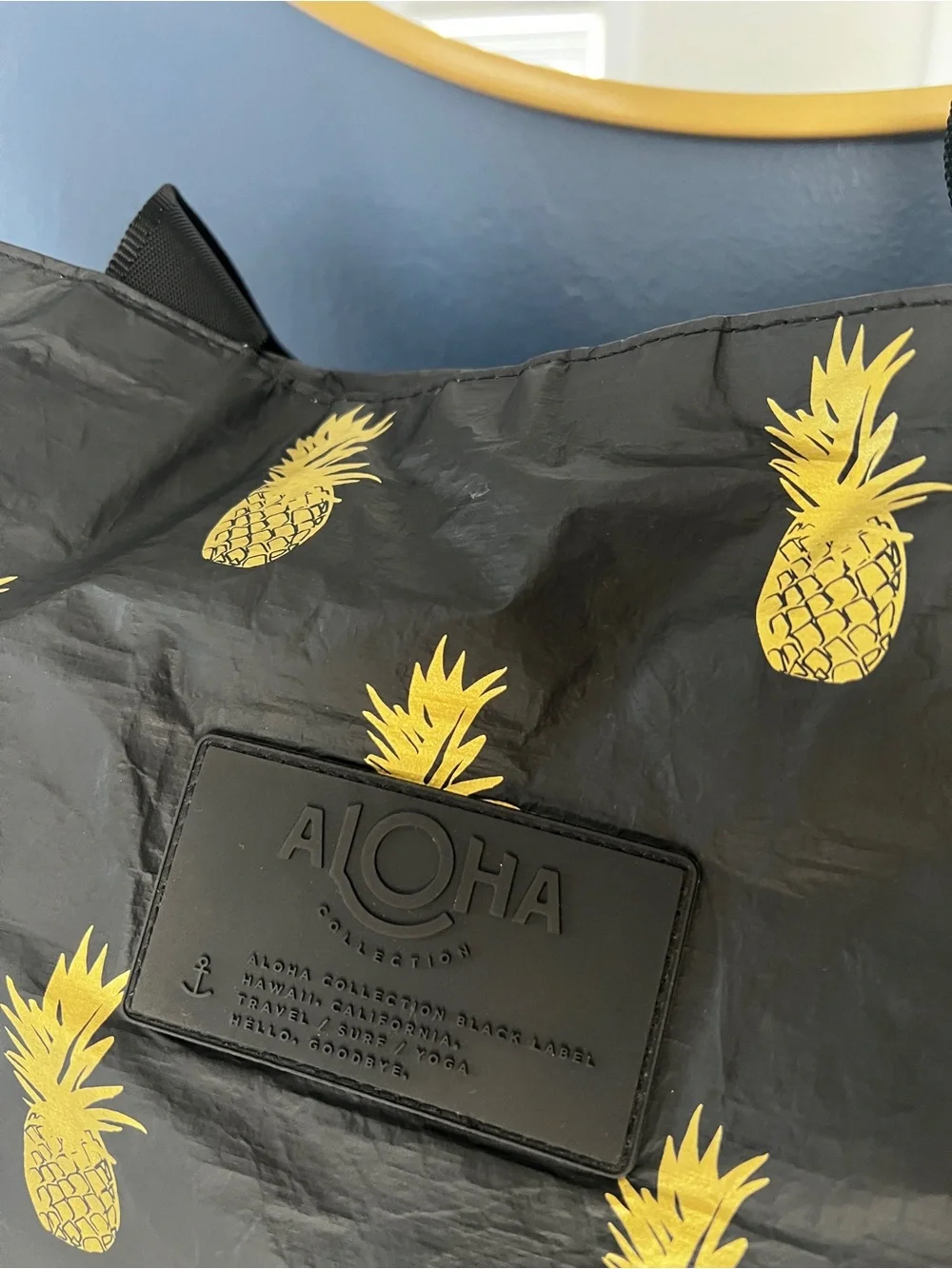ALOHA Collection Day Tripper Bag Pineapple Royale
